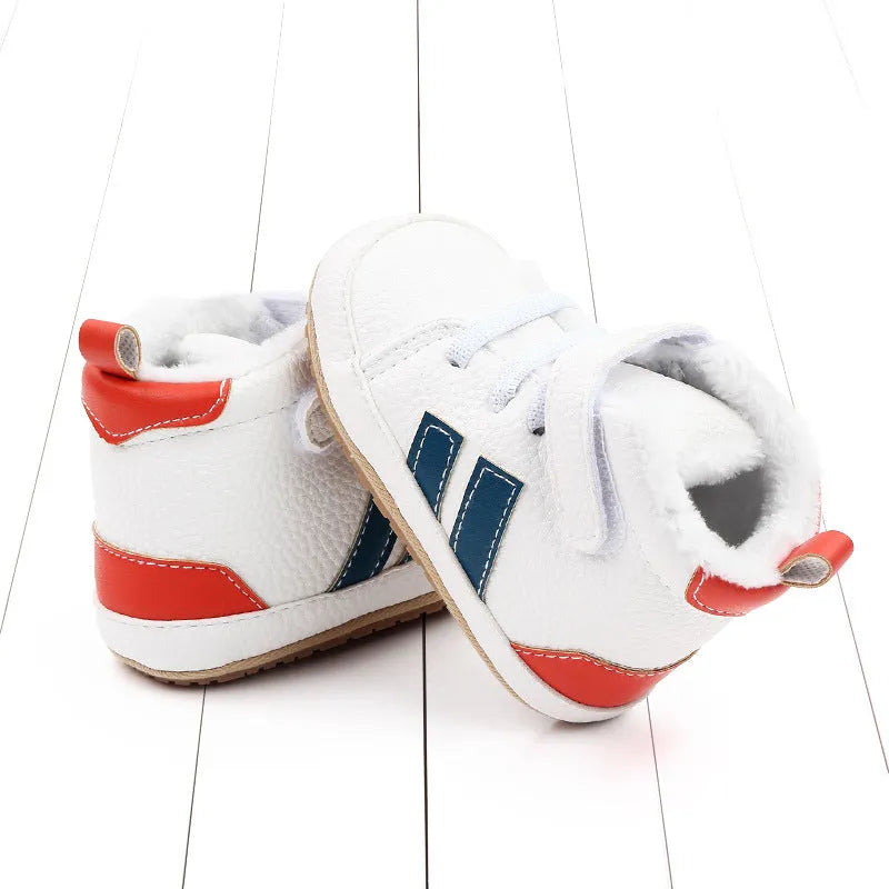 Zapatos Altos para Bebé – Brinda Comodidad y un Estilo Único a tu Bebé